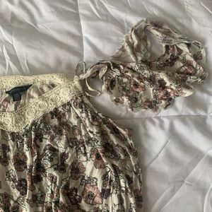 Off shoulder floral tank